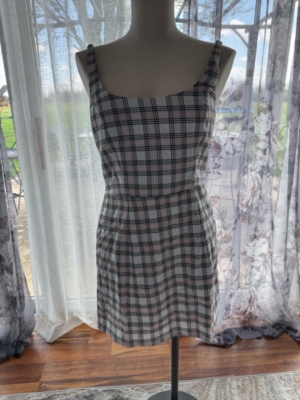 Pink Plaid Square-Neck Mini Dress - White/Black